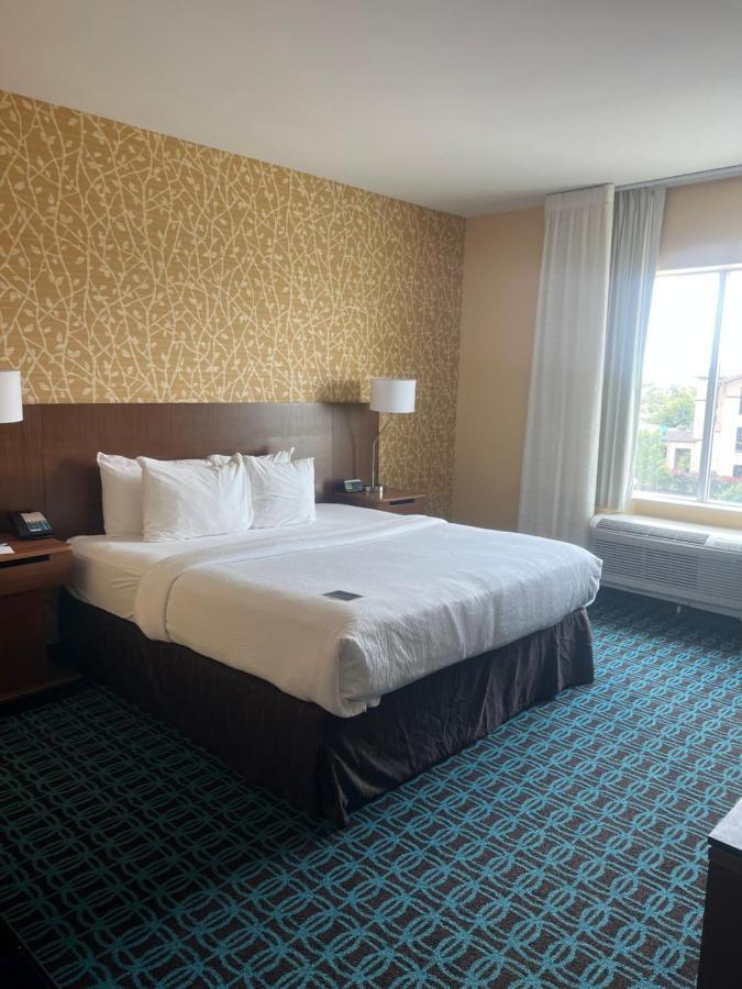 Fairfield Inn & Suites By Marriott Austin Buda Bagian luar foto