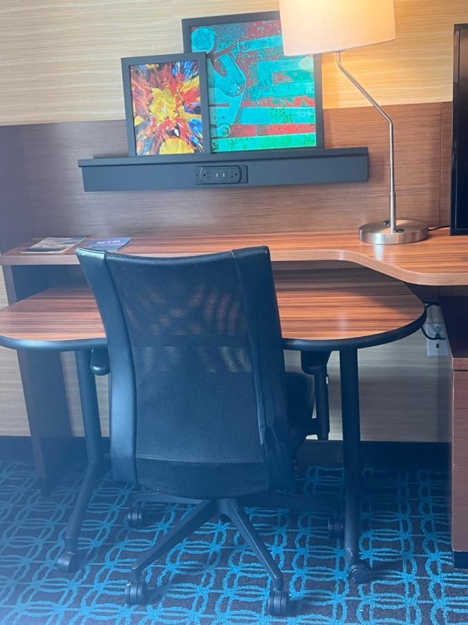 Fairfield Inn & Suites By Marriott Austin Buda Bagian luar foto